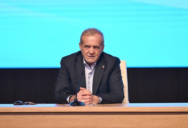 Məsud Pezeşkian: Azərbaycan və İran elm və texnologiya mübadiləsi üçün bir məkandır