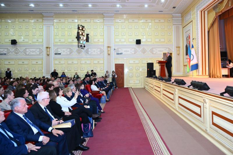 “Rəqəmsal dövrdə media və kommunikasiya fəaliyyəti” adlı konfrans keçirilir
