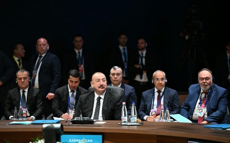 Prezident: Orta Dəhlizin rəqəmsallaşdırılmasına önəm veririk