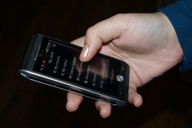 “Mobil İnternet fərdi kompüterlərdən istifadəni azaltmır”