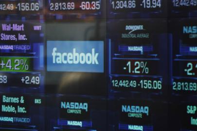 Facebook istifadəçiləri “sərxoş” fotolardan qoruyacaq
