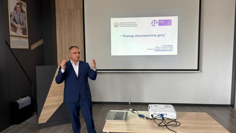 BDU-da “Startap ekosisteminə giriş” mövzusunda təlim keçirilib