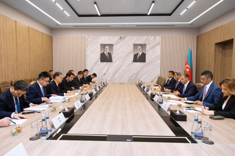 Rəşad Nəbiyev Çinin Sian şəhərinin meri ilə görüşüb