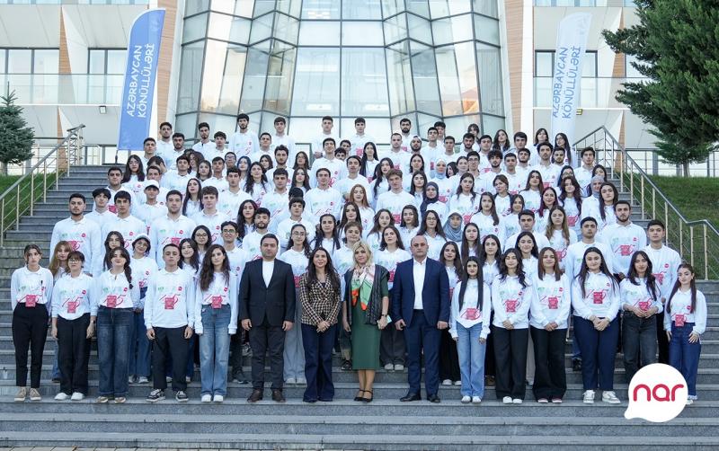 “Nar” Zəfərin 5 illiyini könüllü gənclərə özəl silsilə tədbirlərlə qeyd edib