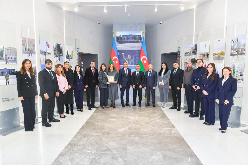 “Konstitusiya və Suverenlik İli”nə həsr olunan poçt markası buraxılıb