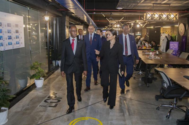 Sudanlı nazir müavini “ASAN xidmət”də olub