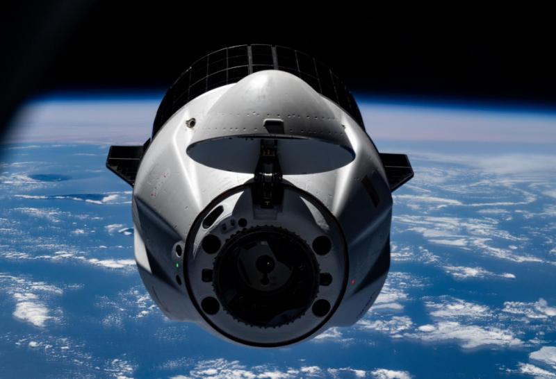 NASA “SpaceX Dragon”u qarşılamağa hazırlaşır