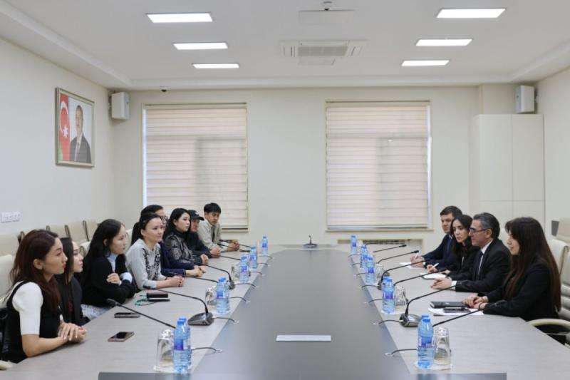 MEDİA-da Monqolustanın nümayəndə heyəti ilə görüş keçirilib