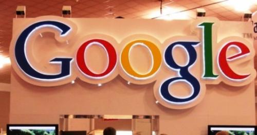 “Google” internetdə tənqid olunan həkimi müdafiə edəcək