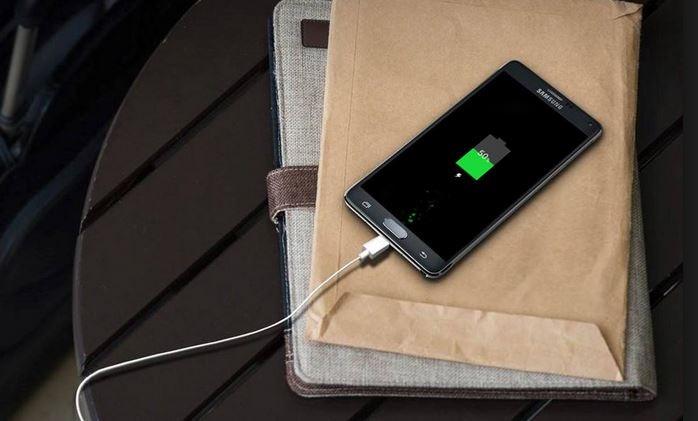 Yatarkən telefonunuzdan ehtiyatlı olun!