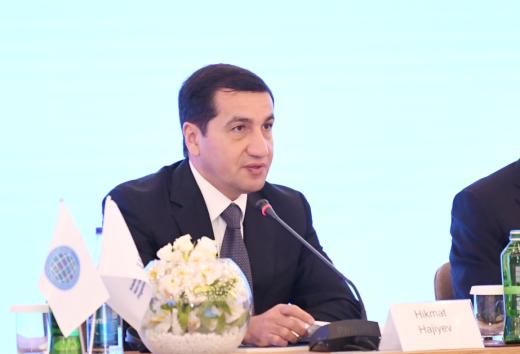 Hikmət Hacıyev: Süni intellekt və sosial medialar real həqiqətin tapılmasını çətinləşdirir